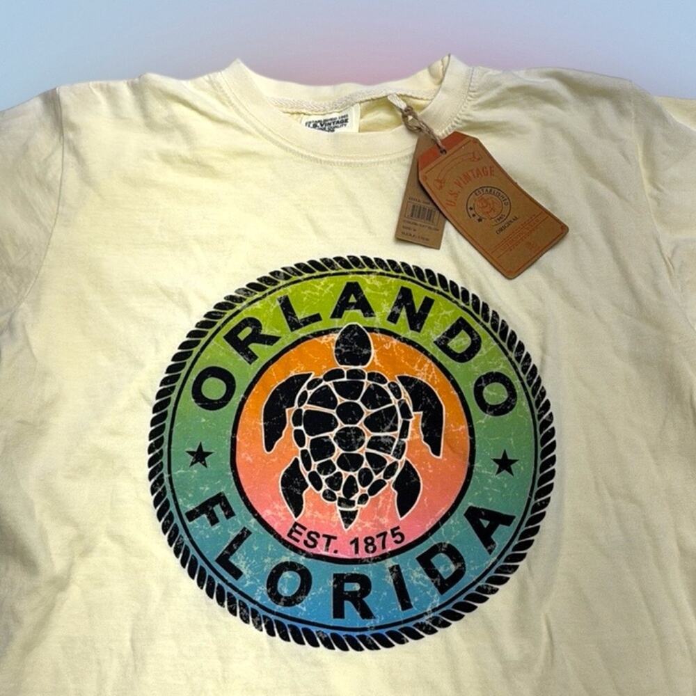 U.S. VINTAGE Men’s Medium Yellow Orlando Florida Turtle Tee